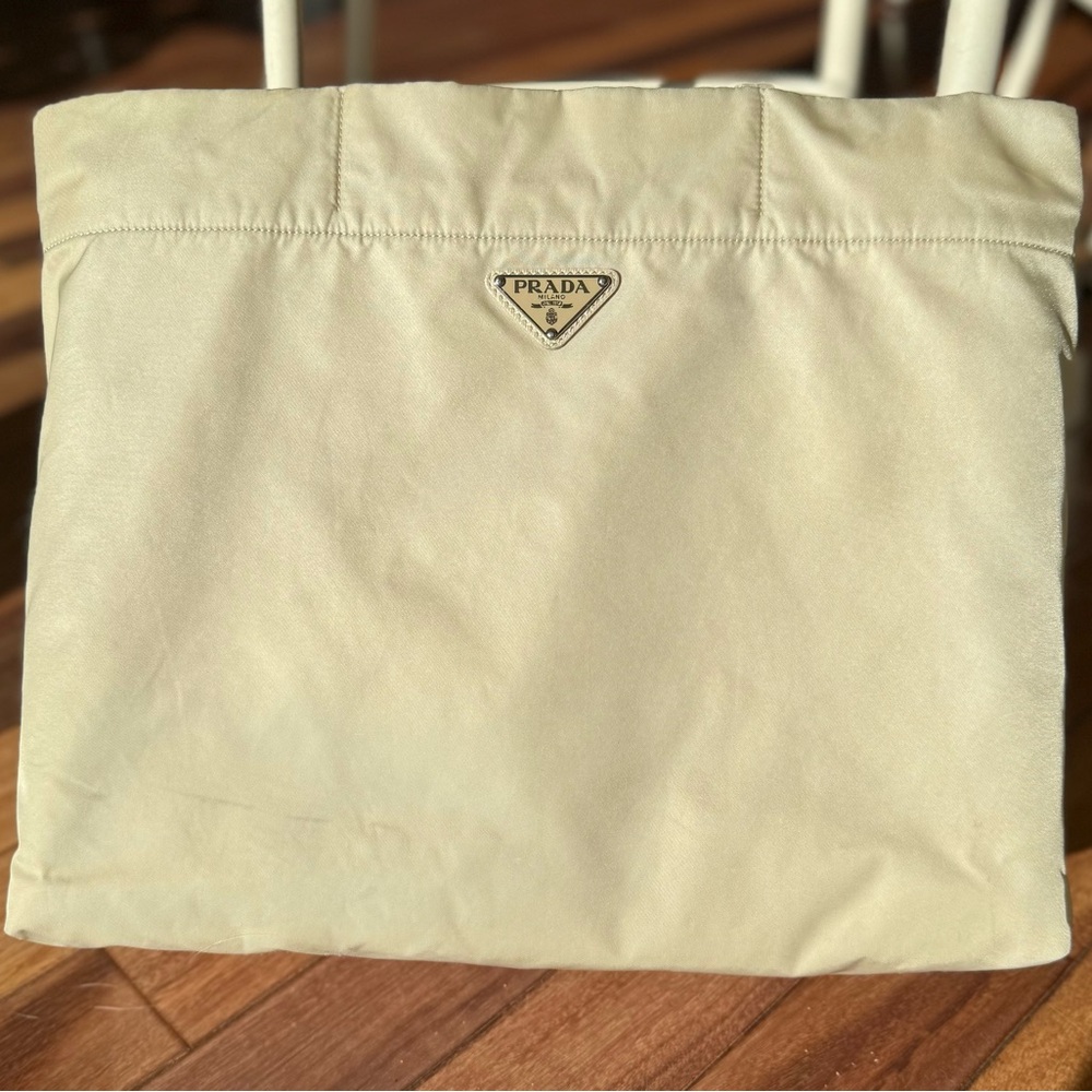 Prada Beige Large Tote Bag - Picture 4 of 16